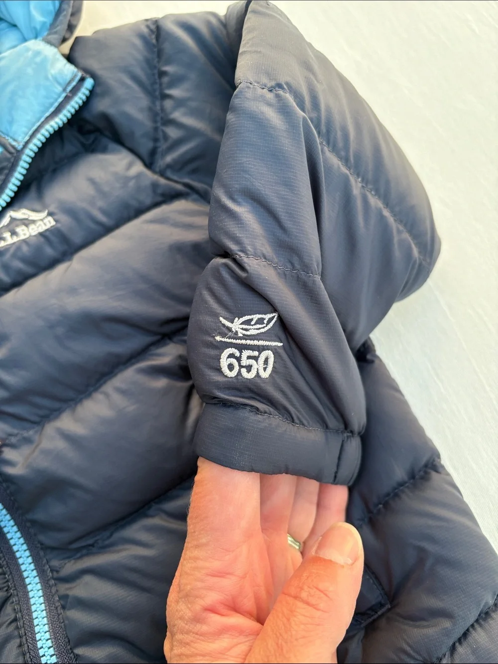 L.L. Bean Toddler Ultralight 650 Down Jacket 12-18M Navy Puffer Hooded Coat